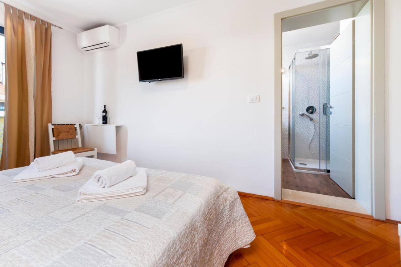 Guest House Casa Santin 罗维尼 外观 照片