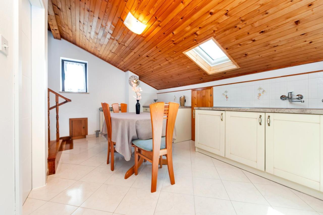 Guest House Casa Santin 罗维尼 外观 照片