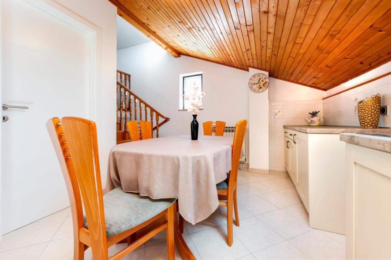 Guest House Casa Santin 罗维尼 外观 照片